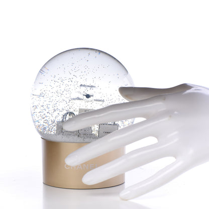 Chanel Glass N°5 Perfume Bottle Snow Globe 2 of 5
