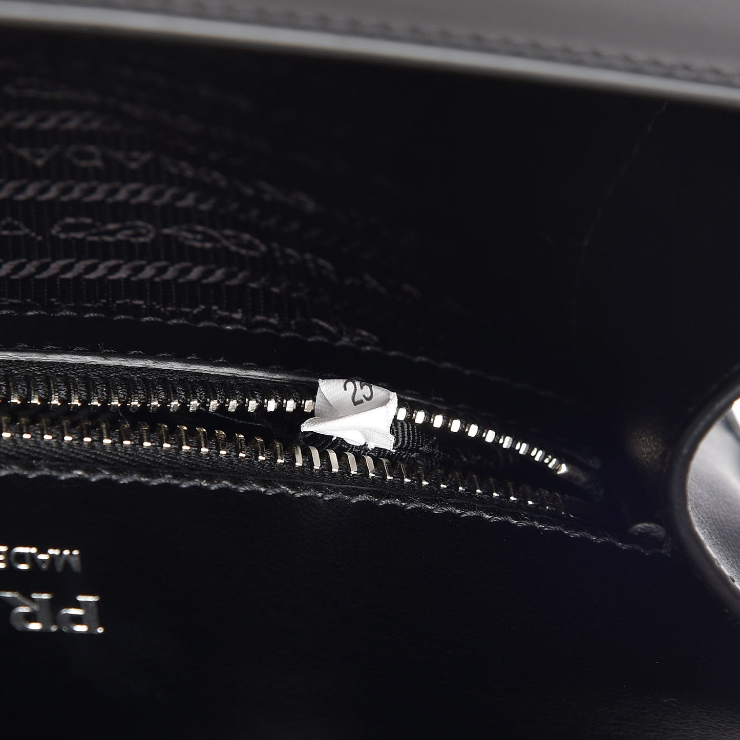 City Calfskin Saffiano Studded Cahier Bag Black