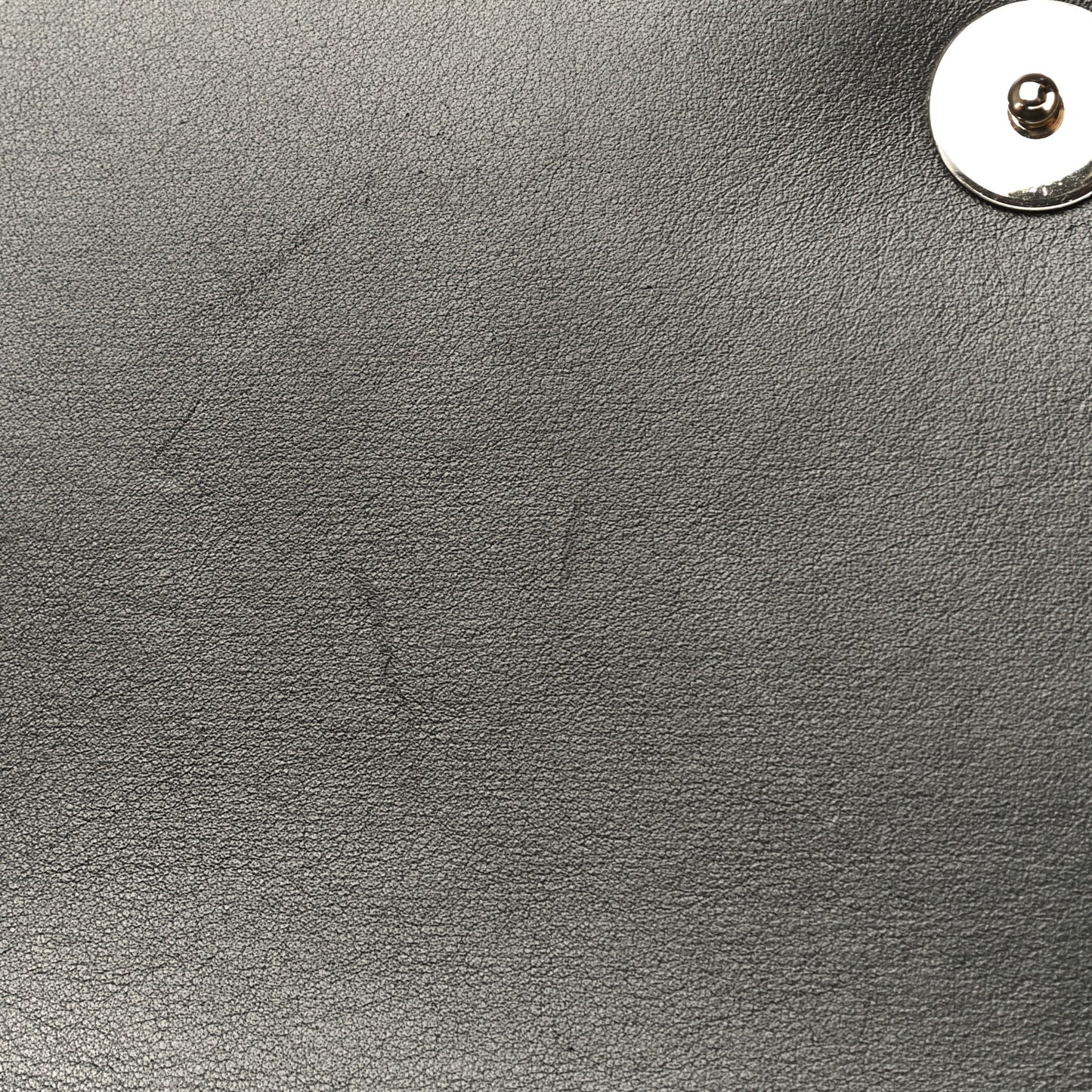 Patent 30 Montaigne Pouch Black