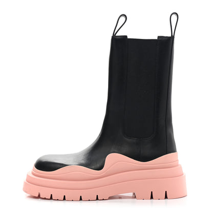 Bottega Veneta Calfskin The Tire Chelsea Boots 38 Black Peachy 1 of 8