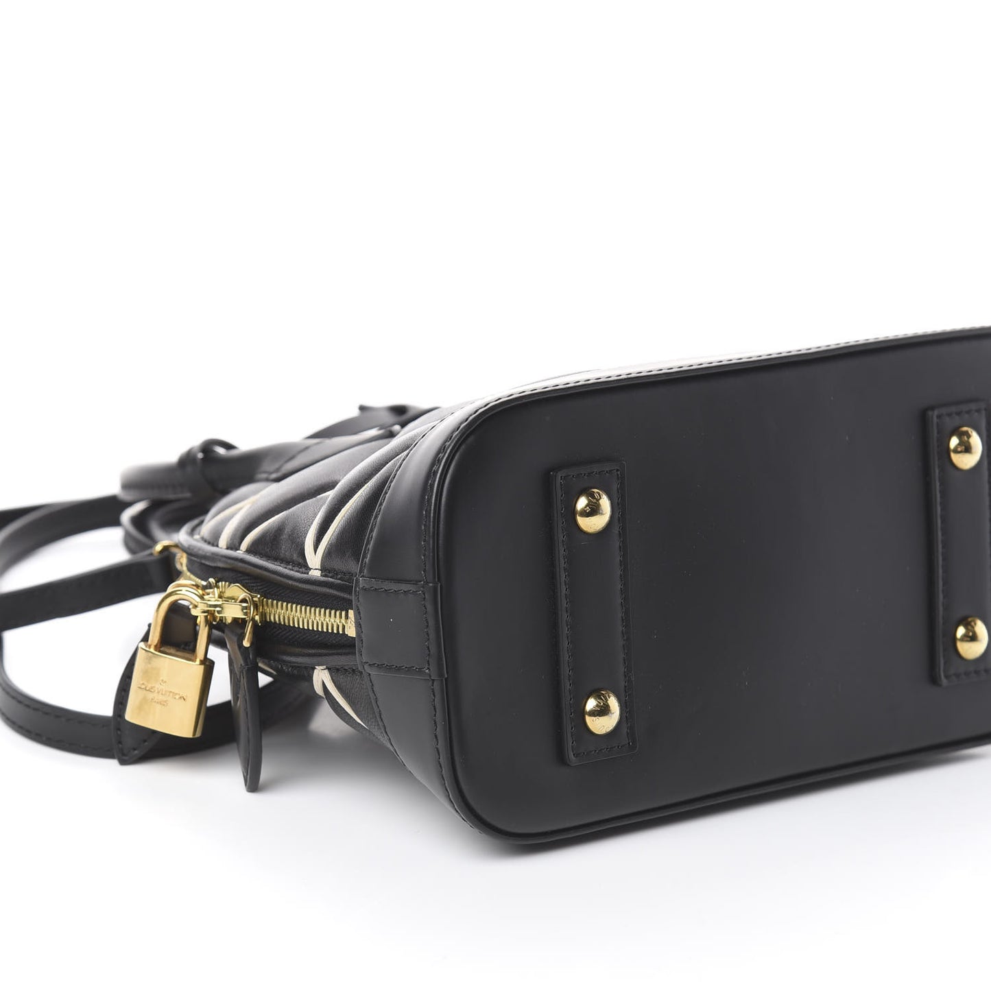 Lambskin Malletage Alma BB Black