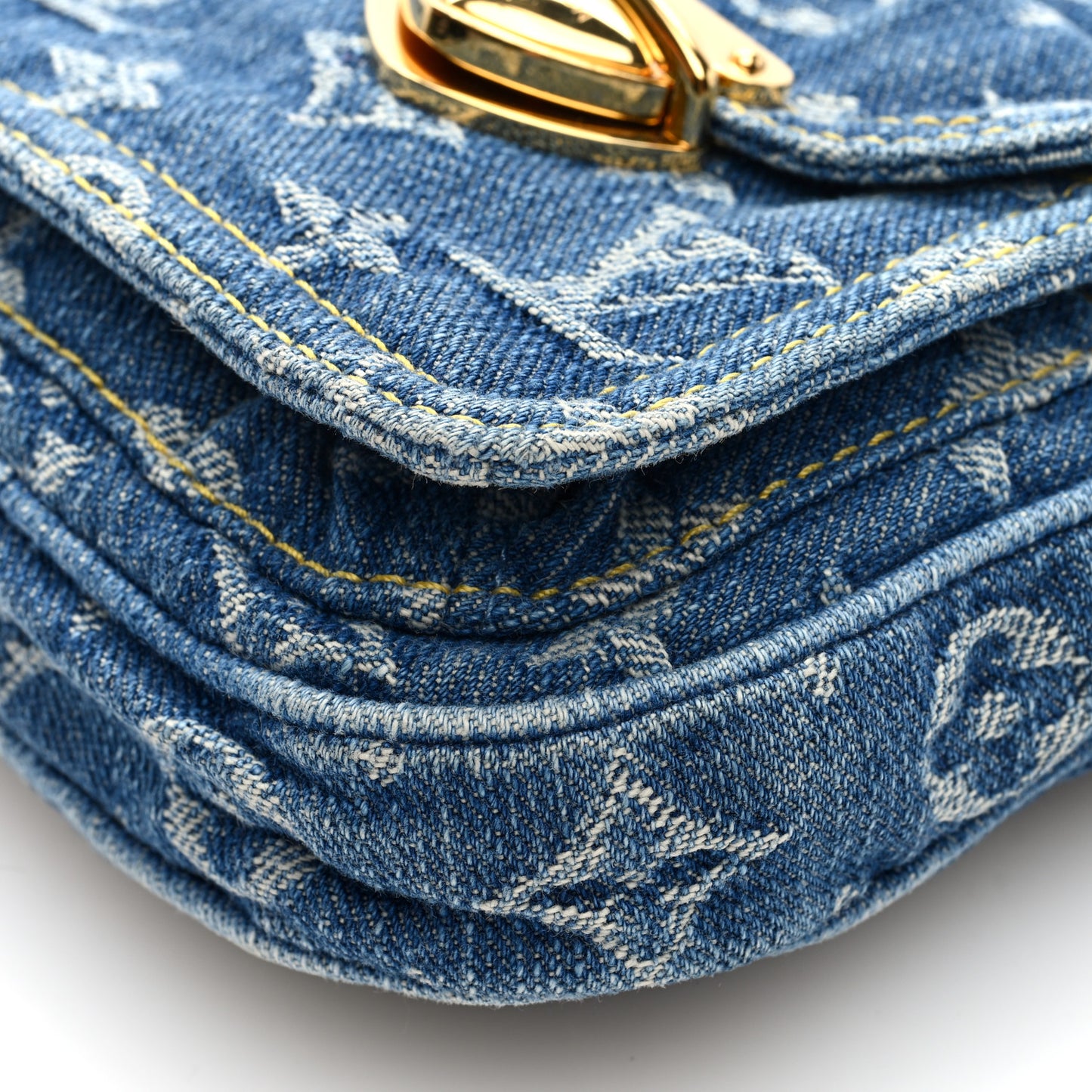 Denim Fairfax Pochette Blue