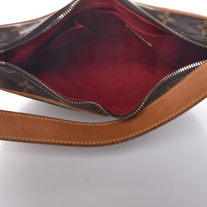 Louis Vuitton Monogram Croissant MM 5 of 10