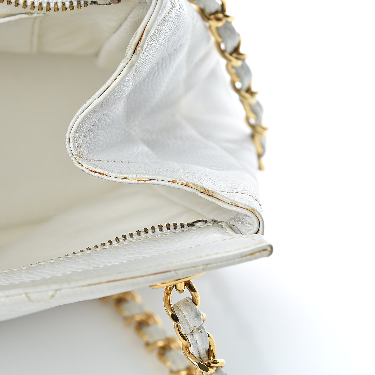 Chanel Caviar Quilted Shoulder Bag White 15 of 17
