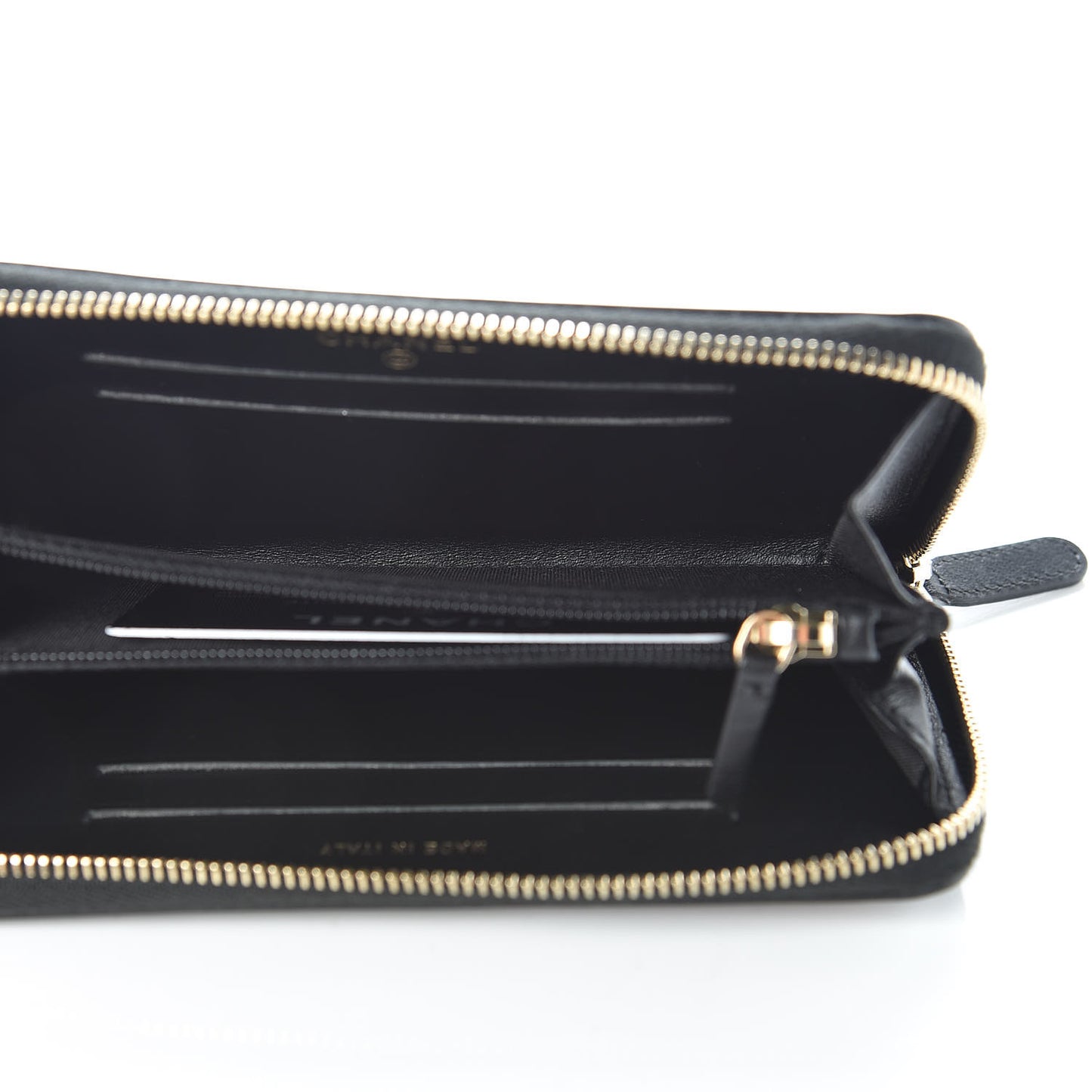 Caviar Quilted Small Filigree Zip Around Wallet Beige Black