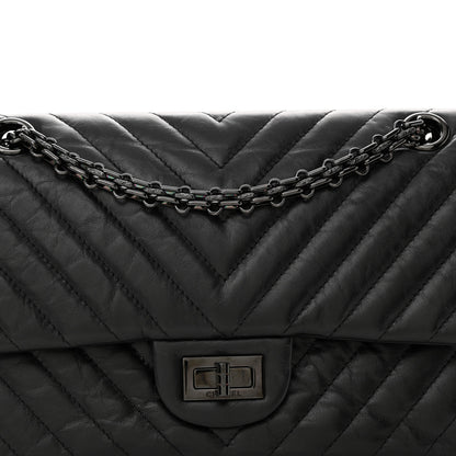 Chanel Aged Calfskin Chevron Quilted 2.55 Reissue 225 Flap So Black 8 of 15