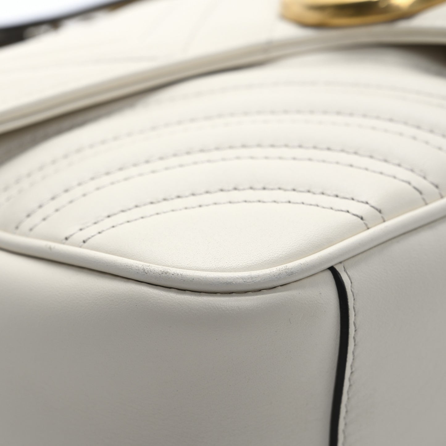 Calfskin Matelasse Small GG Marmont Shoulder Bag White
