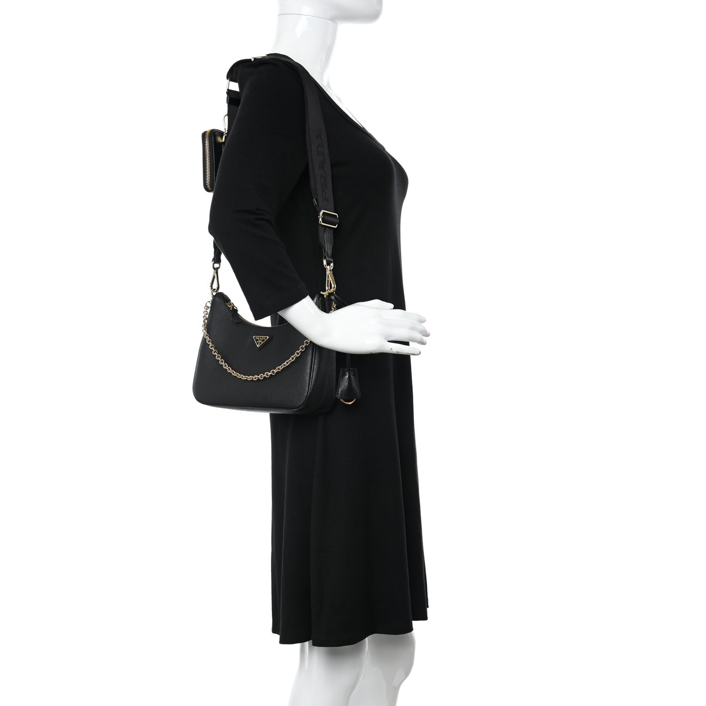 Saffiano Lux Re-Edition 2005 Shoulder Bag Black
