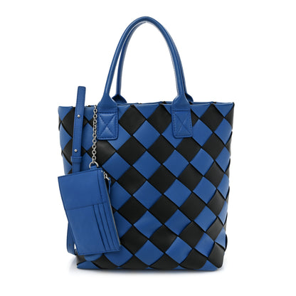 Bottega Veneta Nappa Maxi Cabat 30 Signal Blue Black 3 of 23
