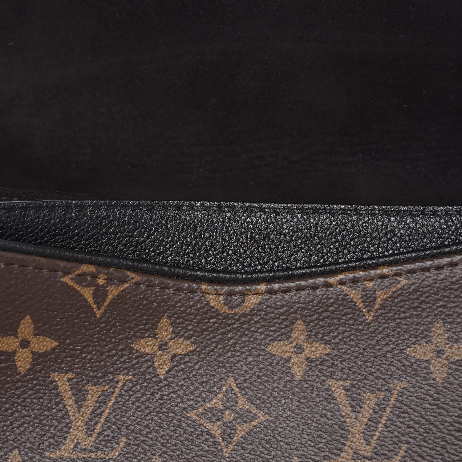 Louis Vuitton Monogram Pallas Chain Black 16 of 23