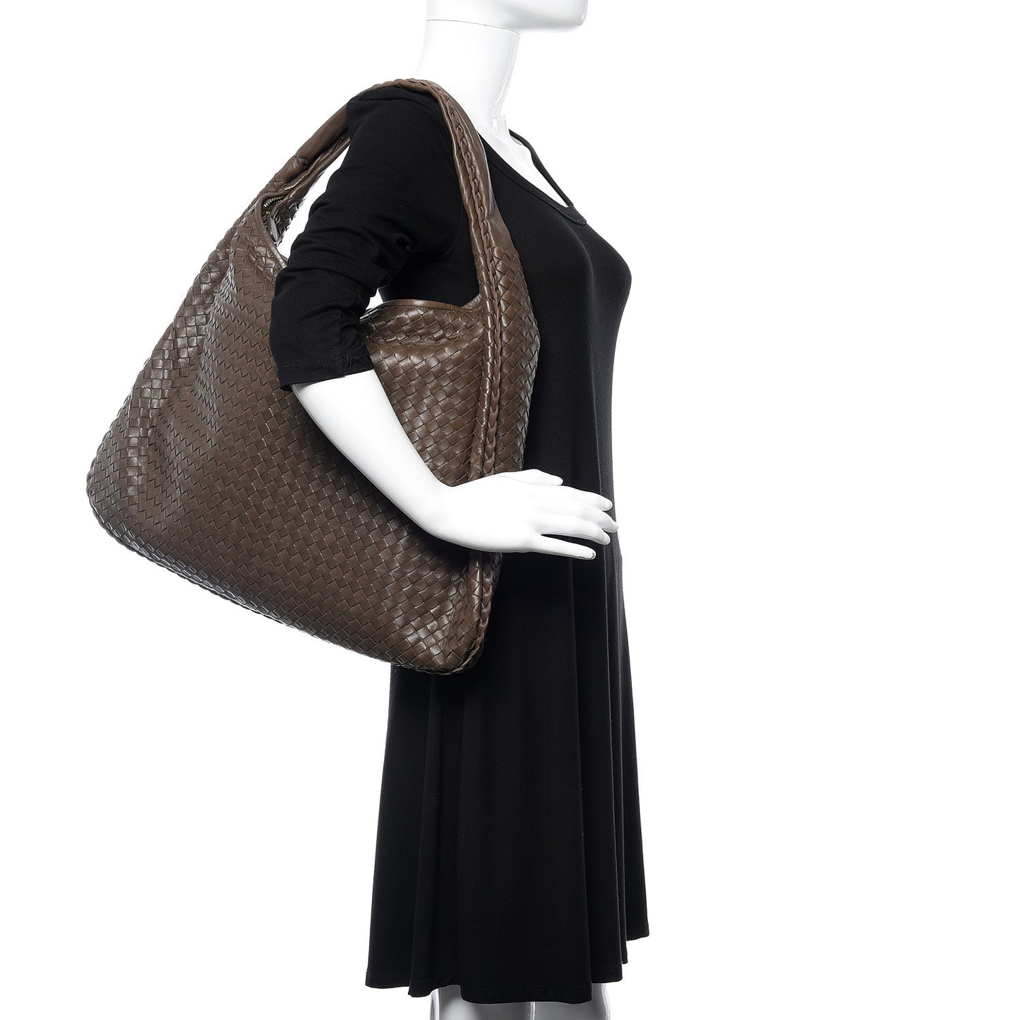 Nappa Intrecciato Maxi Veneta Hobo