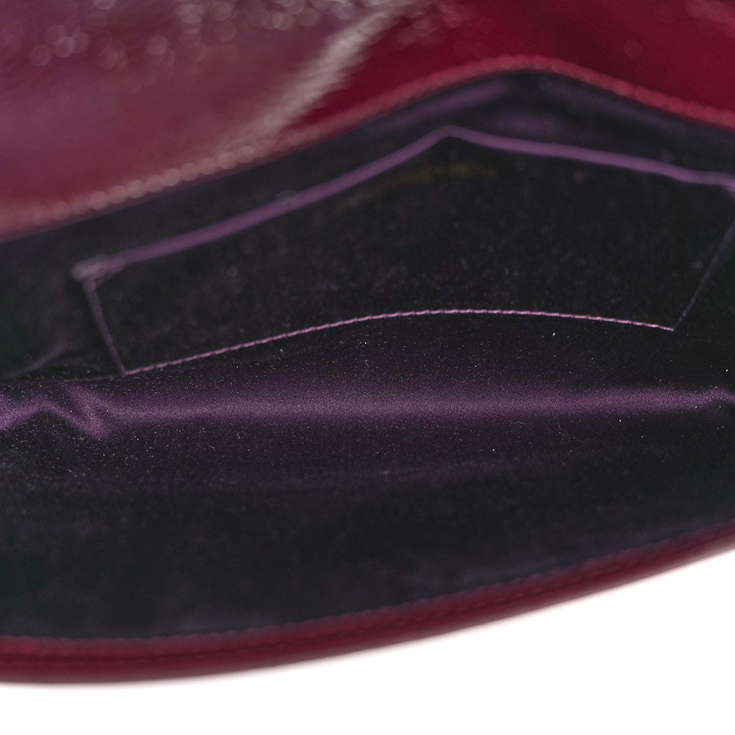 Saint Laurent Textured Patent Calfskin Large Belle De Jour Clutch Berry 5 of 11