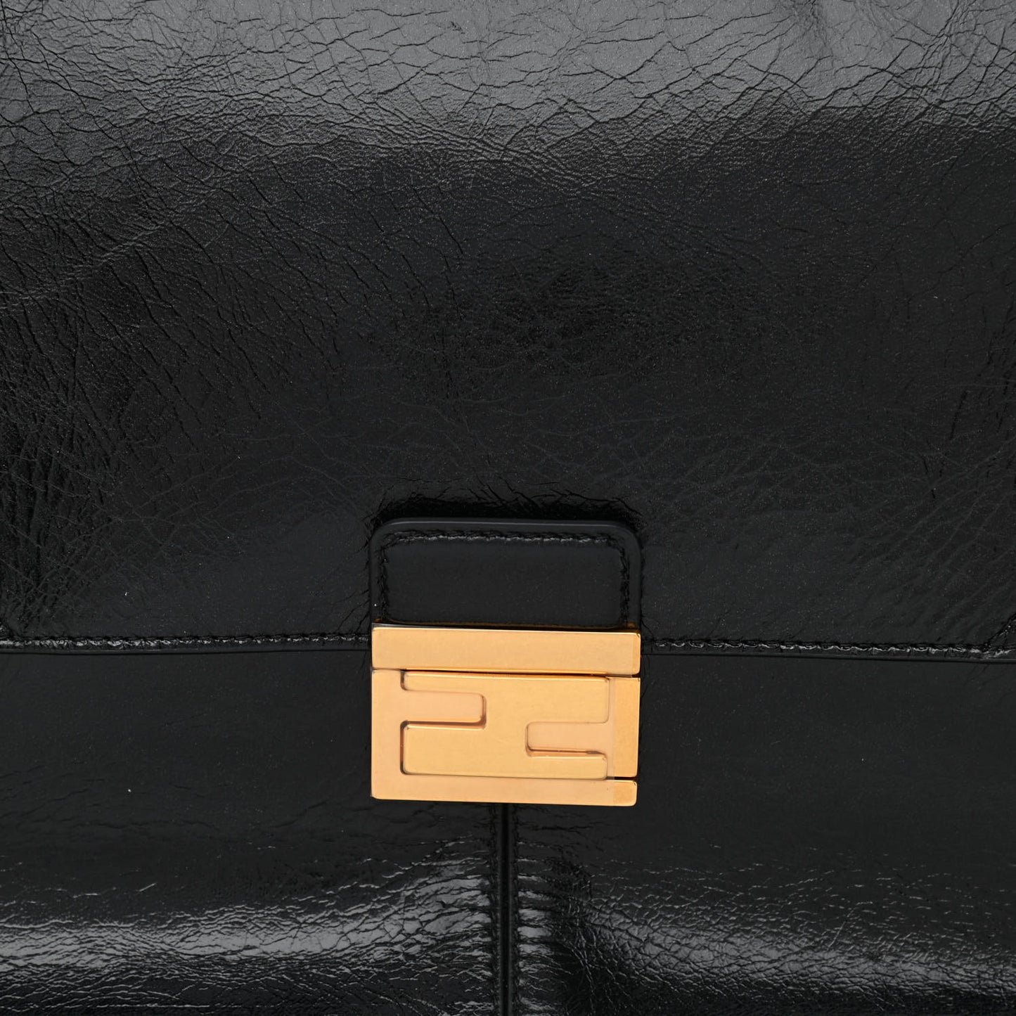 Agnello Old Shine Large Kan U Shoulder Bag Black