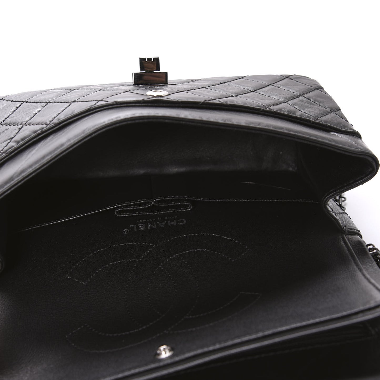 Aged Calfskin Quilted 2.55 Reissue 225 Flap So Black