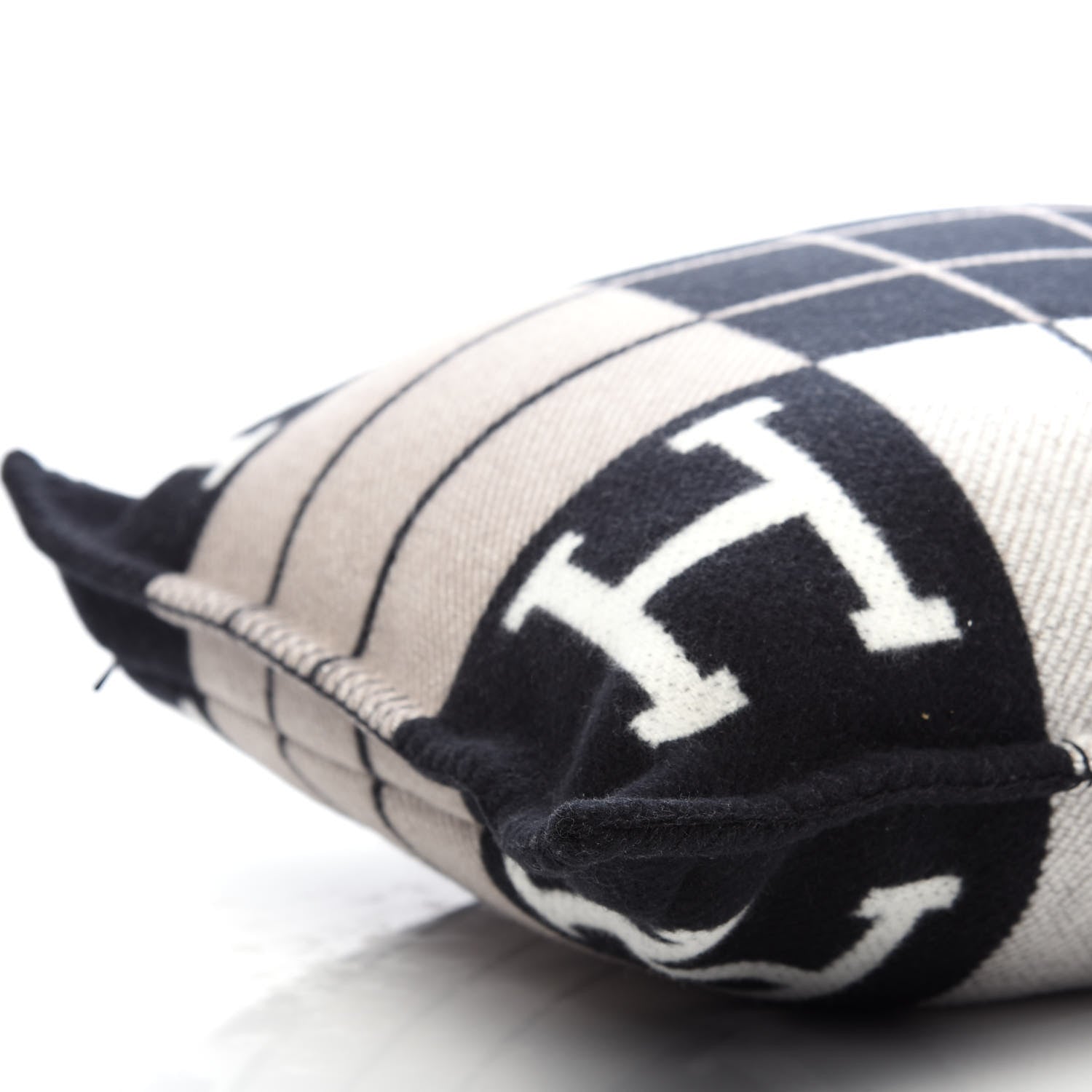 Hermes Wool Cashmere Avalon III Pillow PM Ecru Black 5 of 8