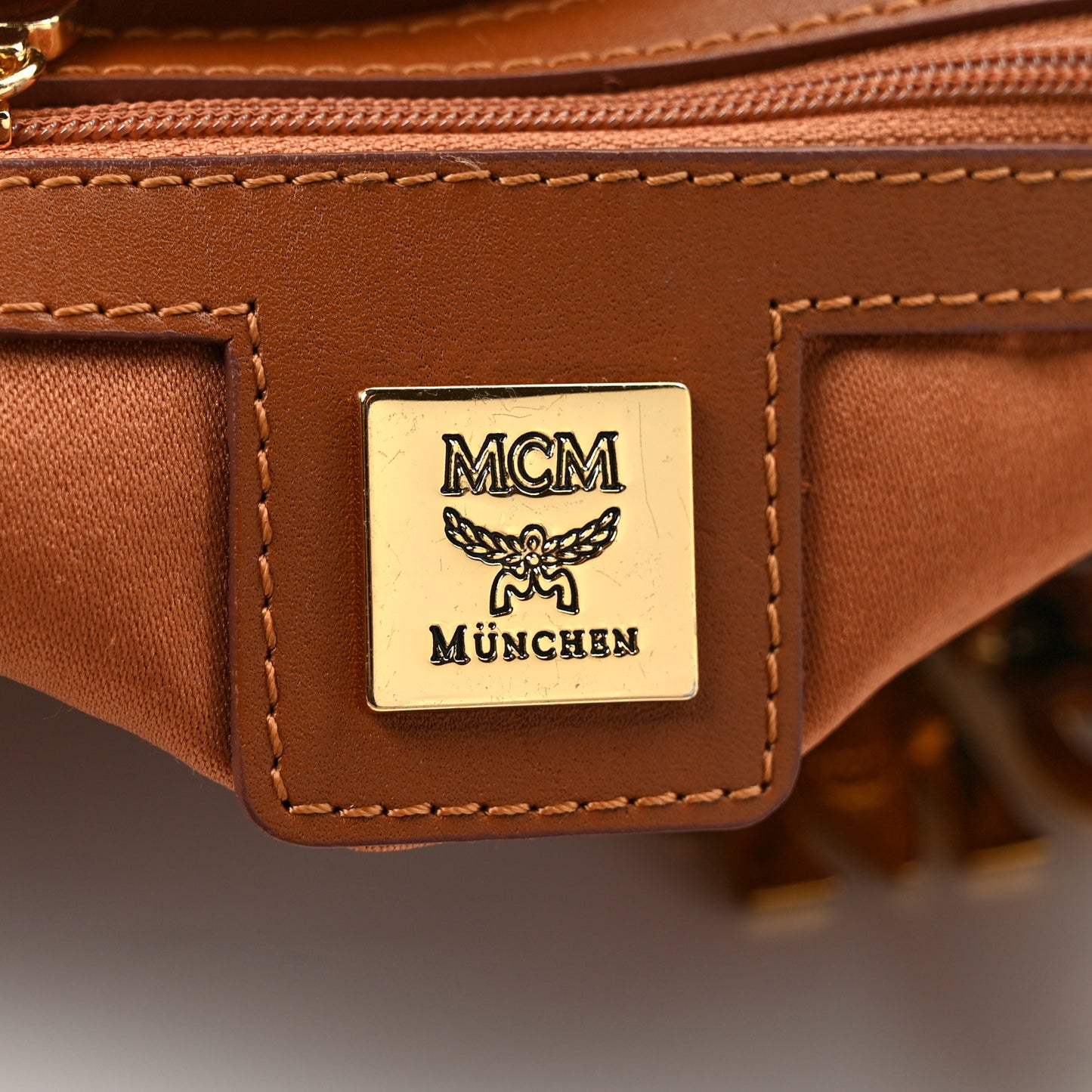 Visetos Essential Barrel Bag Cognac