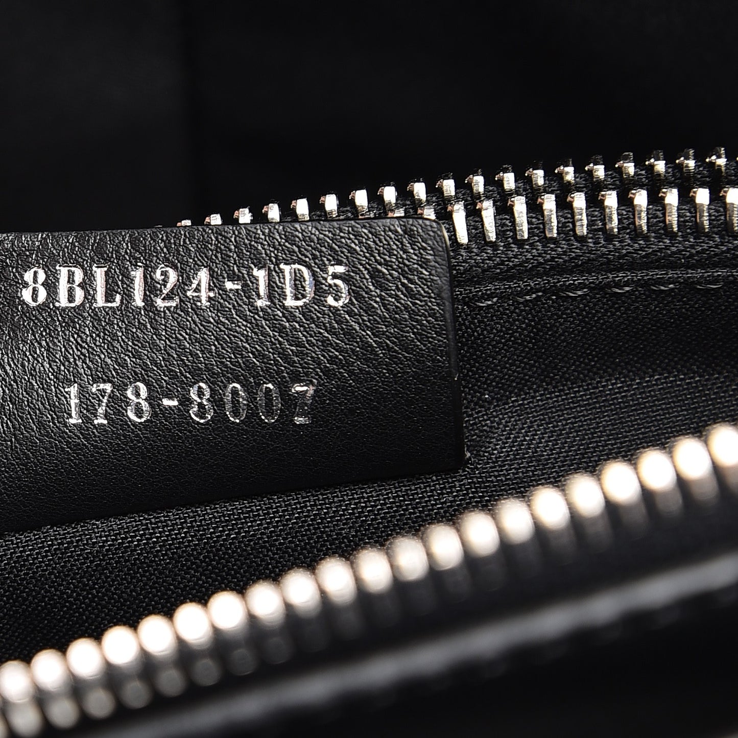 Vitello Dolce Medium By The Way Boston Bag Black