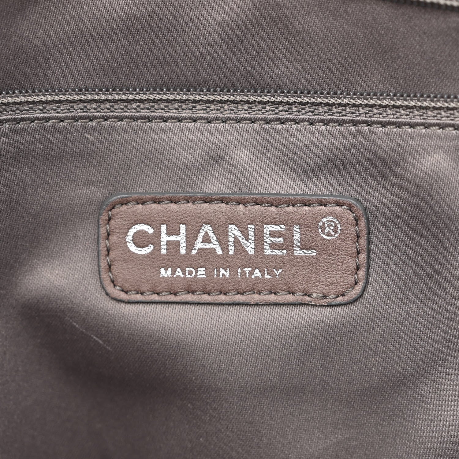 Chanel Vinyl Graphic Edge Flap Black 6 of 11