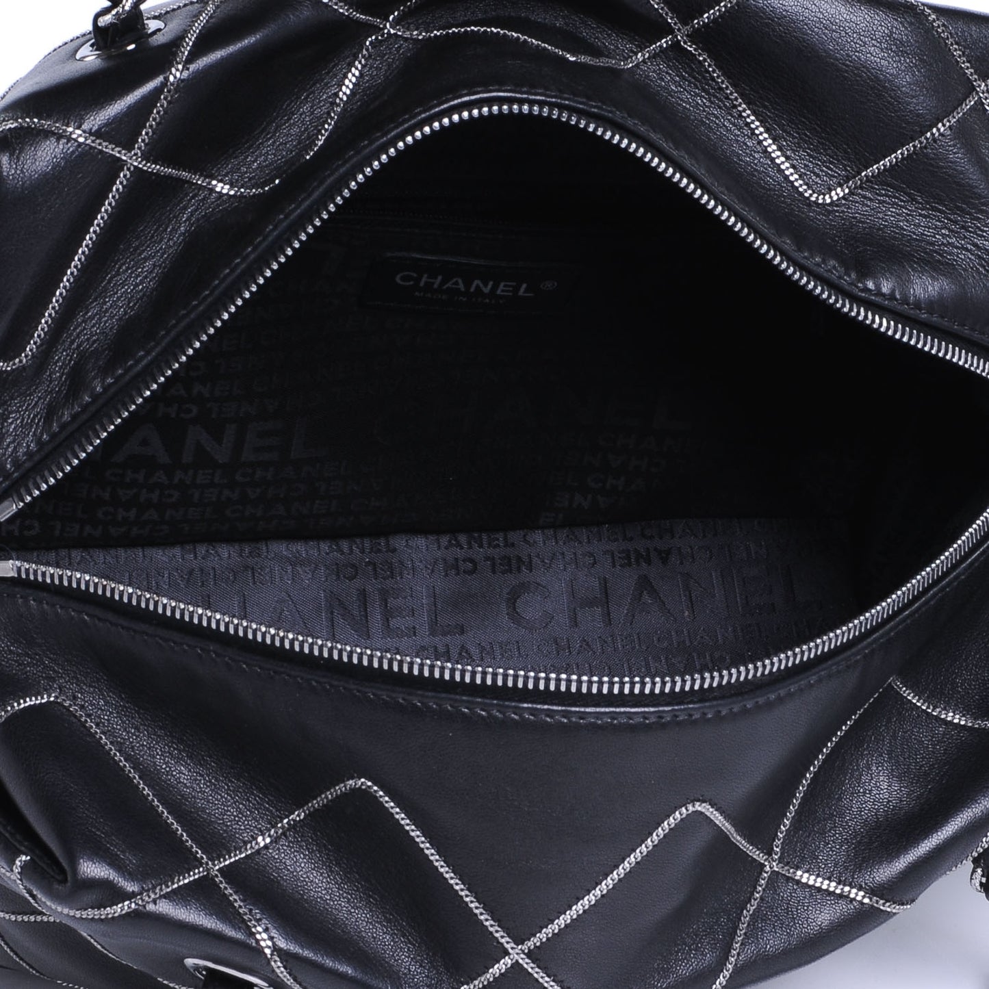 Calfskin Chain Stitch Shoulder Bag Black