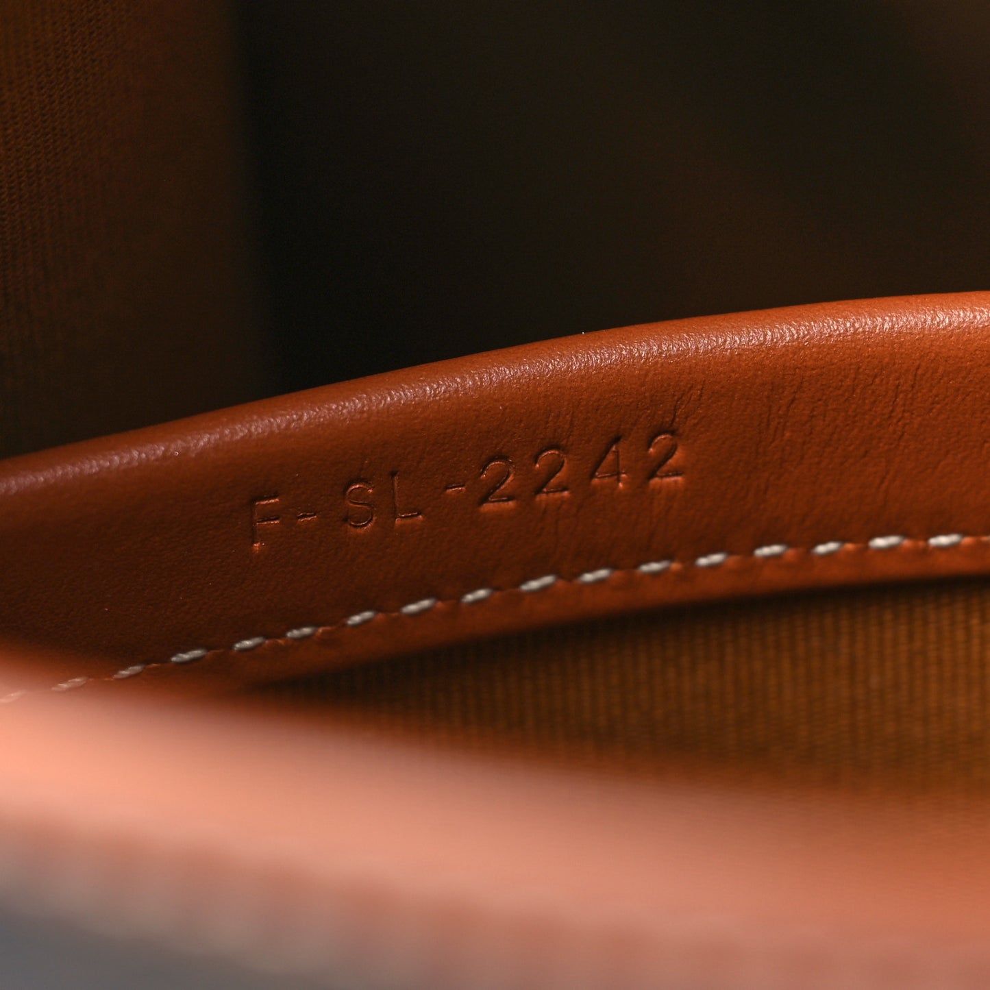 Triomphe Canvas Calfskin Mini Horizontal Cabas Tan