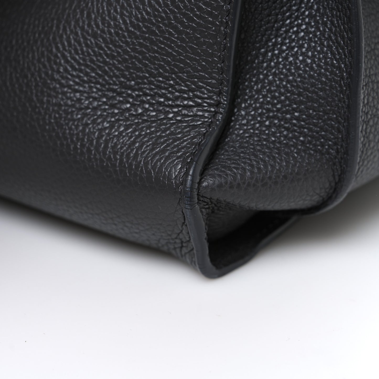 Grained Calfskin Small Supple Sac De Jour Fog
