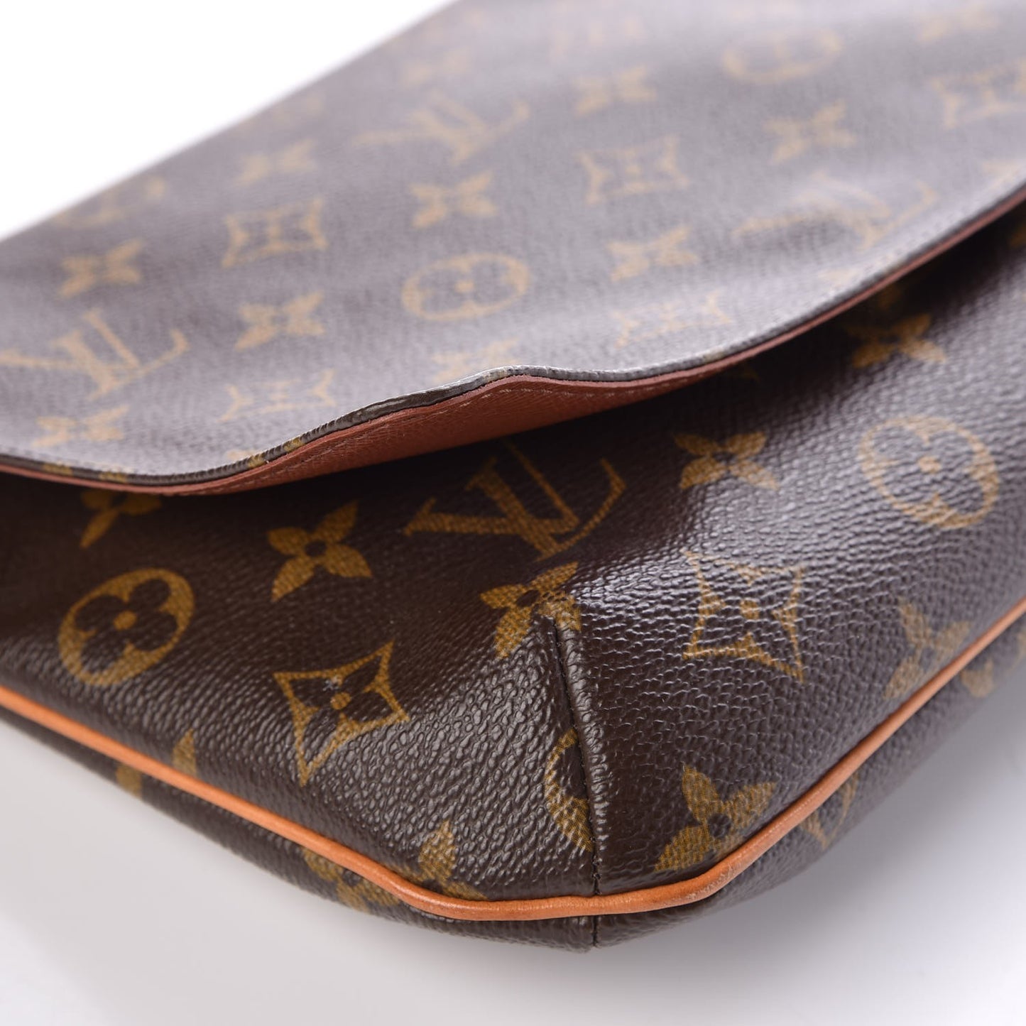 Monogram Musette Tango
