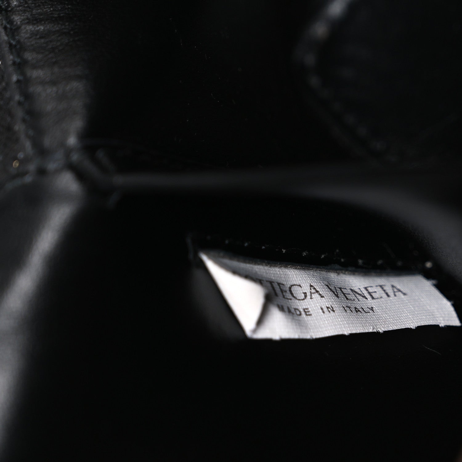 Bottega Veneta Calfskin Intrecciato Bang Bang Vanity Case Black 7 of 13
