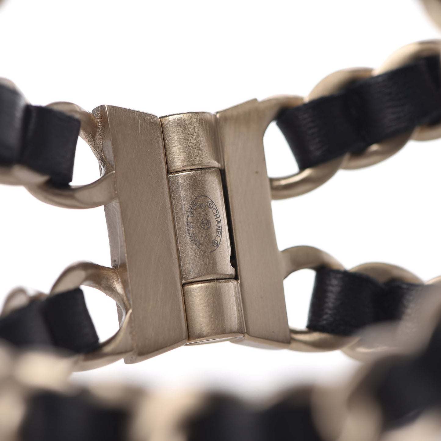 Lambskin Chain CC Cuff Black Gold