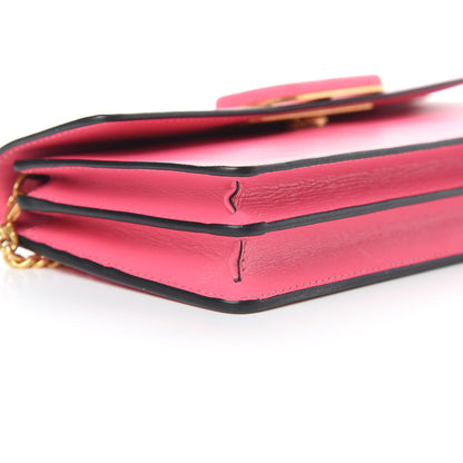 Valentino Garavani Smooth Calfksin Vlogo Wallet On Chain Feminine Pink 9 of 10