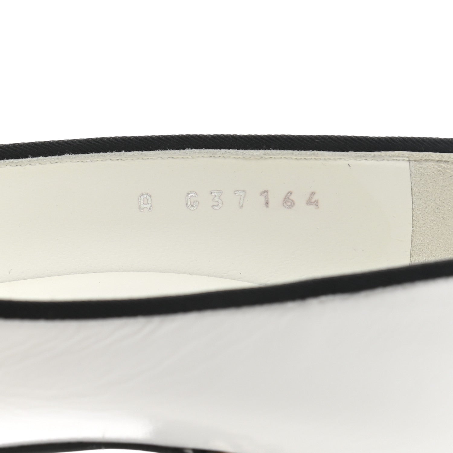 Chanel Laminated Lambskin Grosgrain Chain CC Cap Toe Pumps 37.5 White Black 8 of 10