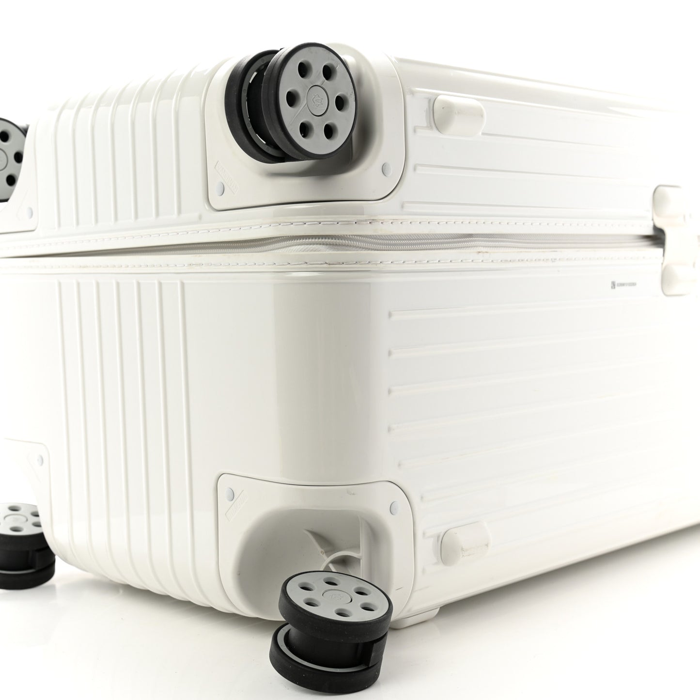 Gloss Polycarbonate Essential Trunk Plus White