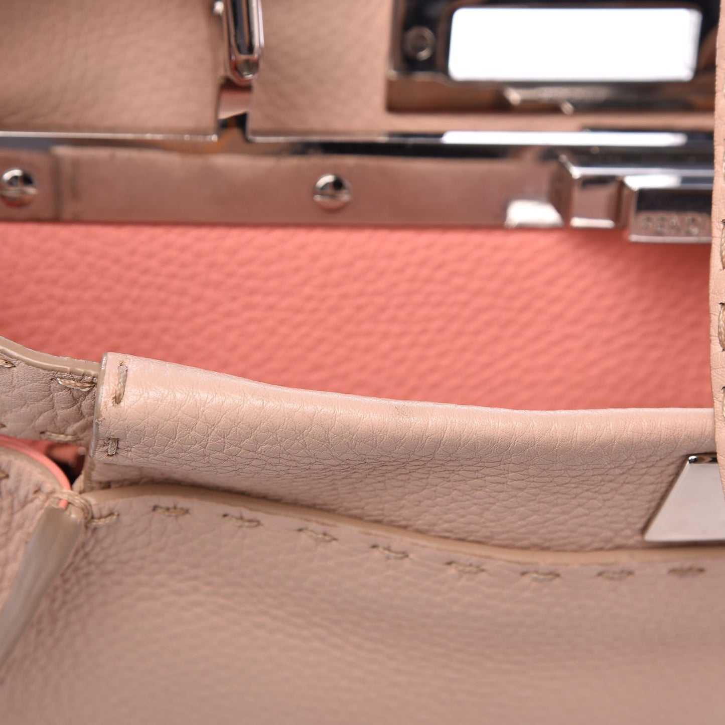 Cuoio Romano Selleria Bi-Color Medium Peekaboo Iconic Satchel Rosa Plaster Pesca