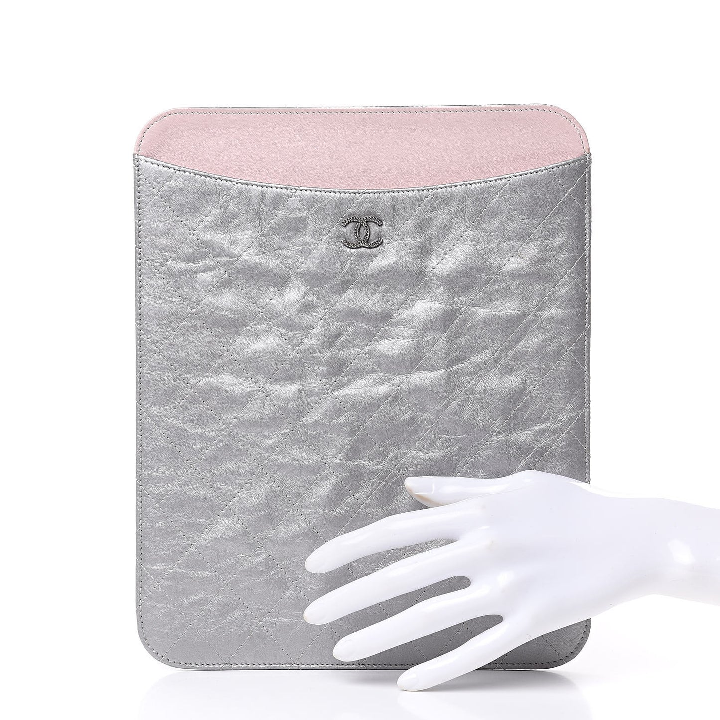 Metallic Aged Calfskin Brilliant iPad Case Silver