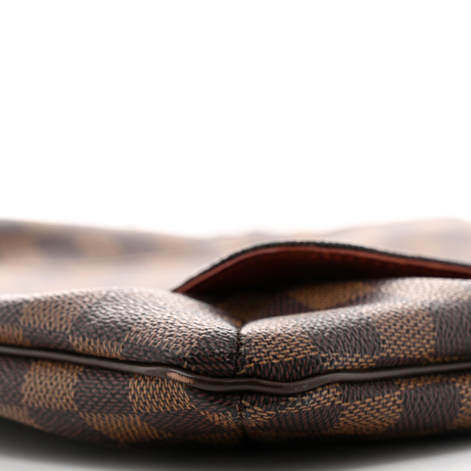 Louis Vuitton Damier Ebene Musette GM 9 of 14