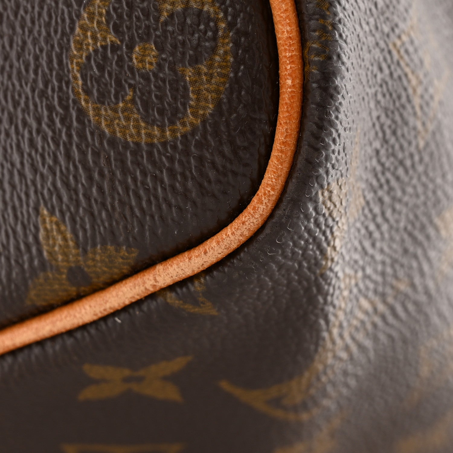 Louis Vuitton Monogram Keepall Bandouliere 45 27 of 30