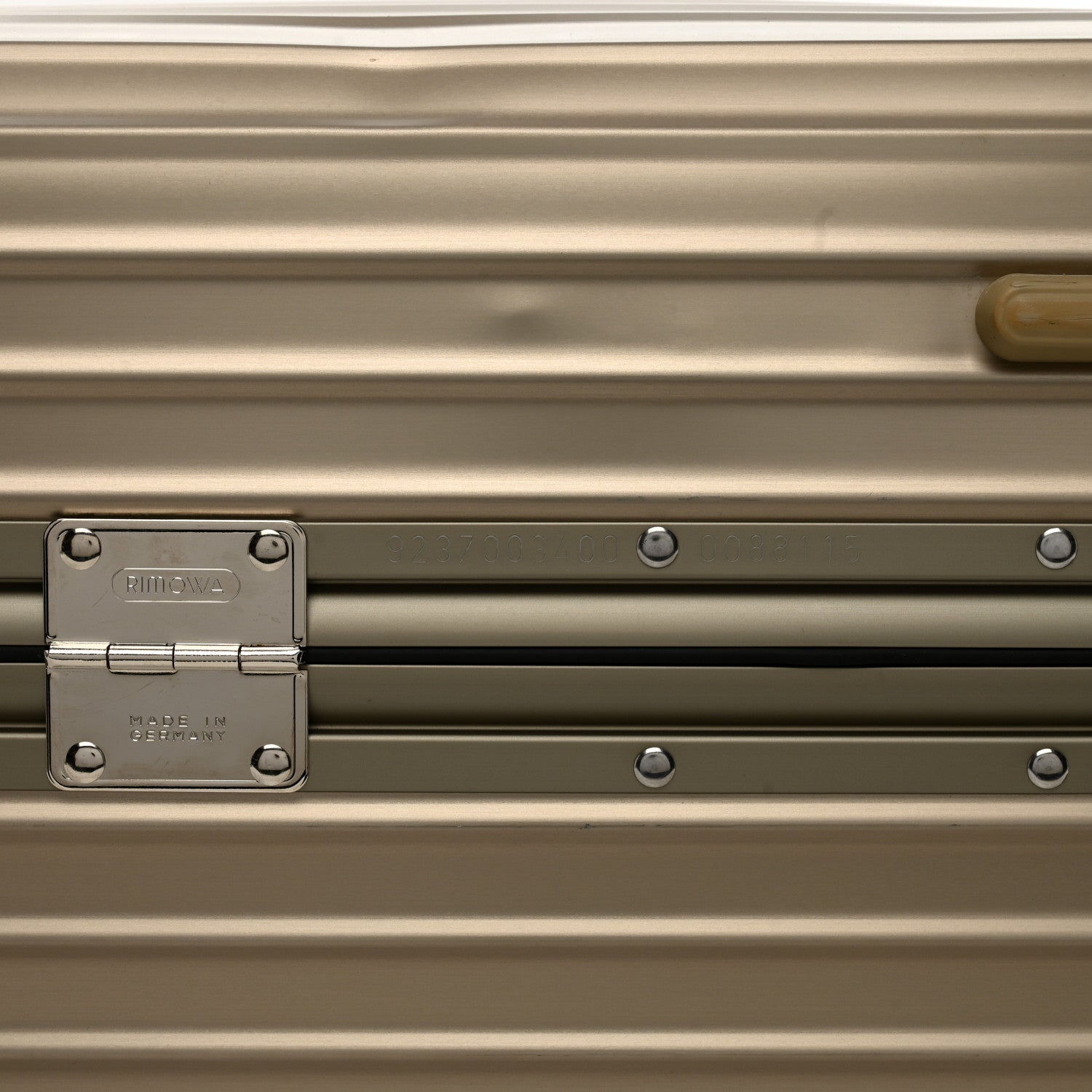 Rimowa Aluminum Topas 70 Titanium 8 of 13