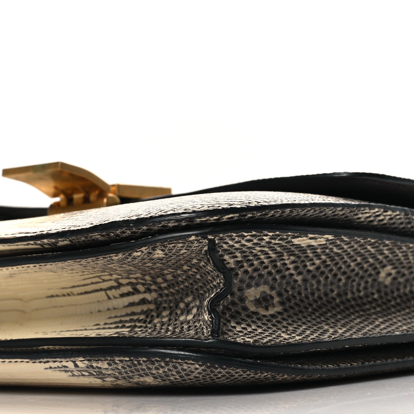 Lizard Medium Classic Box Flap Bag Natural