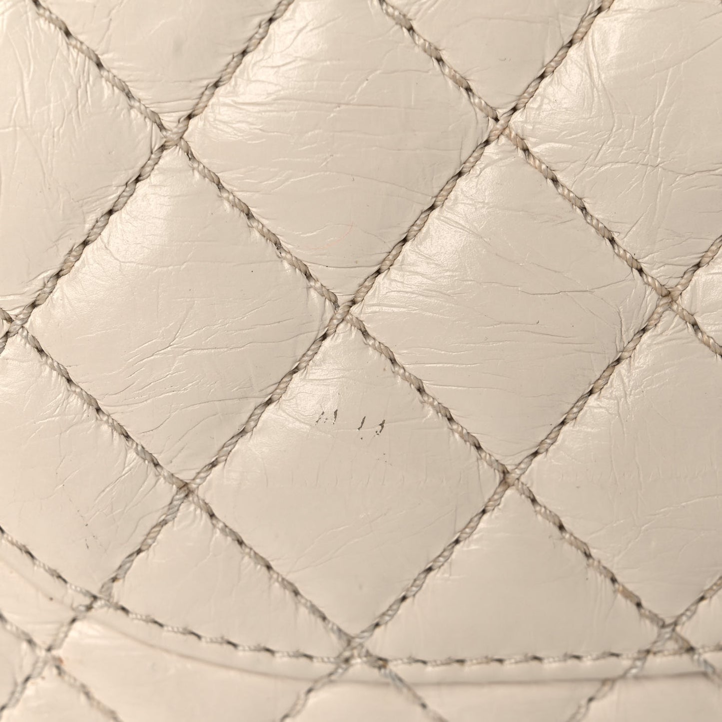 Aged Calfskin Quilted 2.55 Reissue 225 Flap White