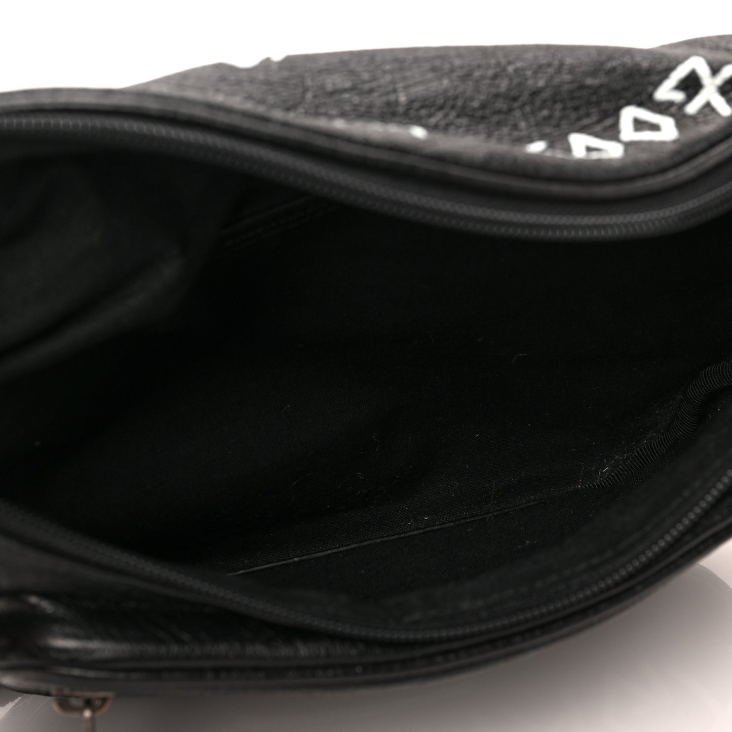 Agneau Arena Graffiti All Over Explorer Belt Bag Black White