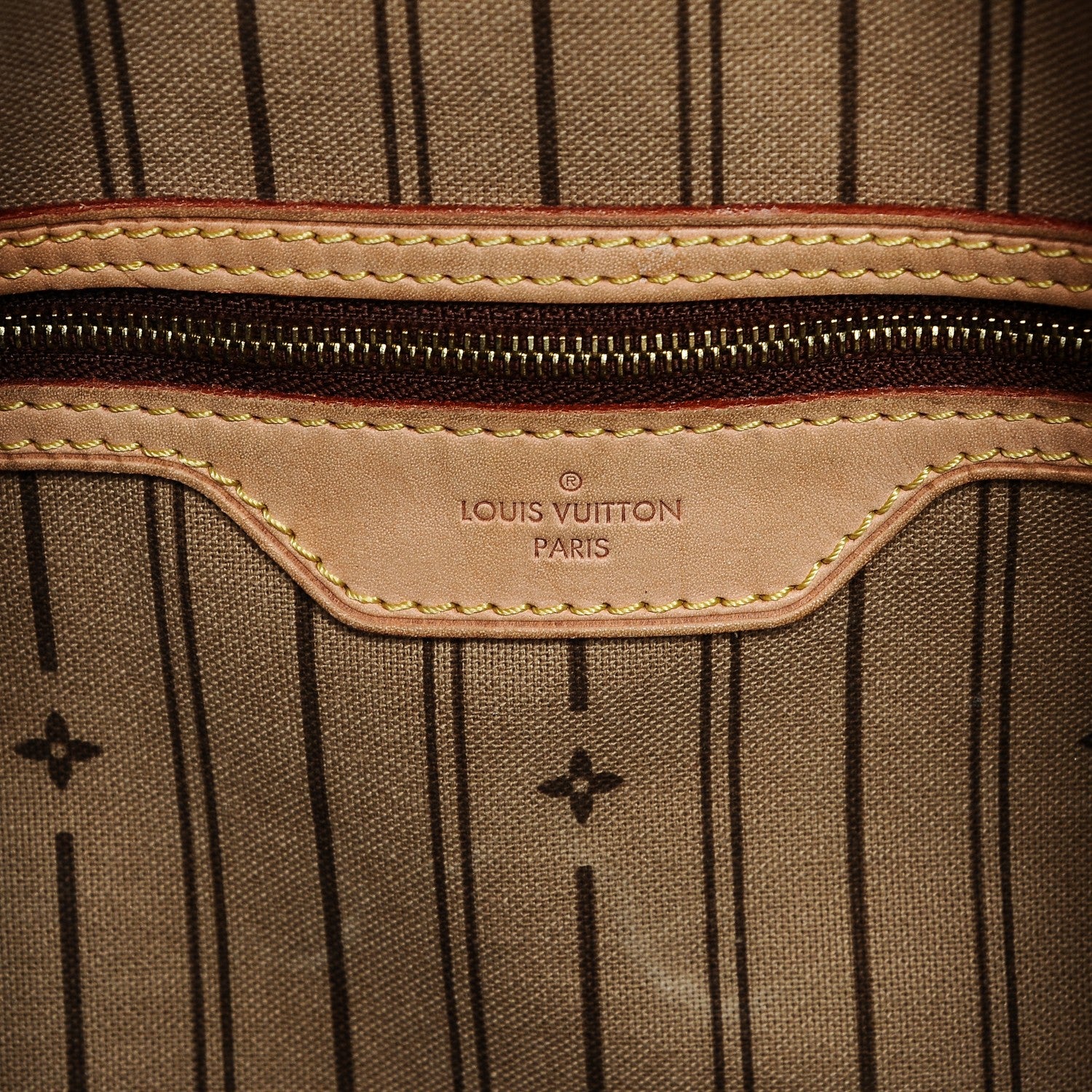 Louis Vuitton Monogram Delightful GM 7 of 11