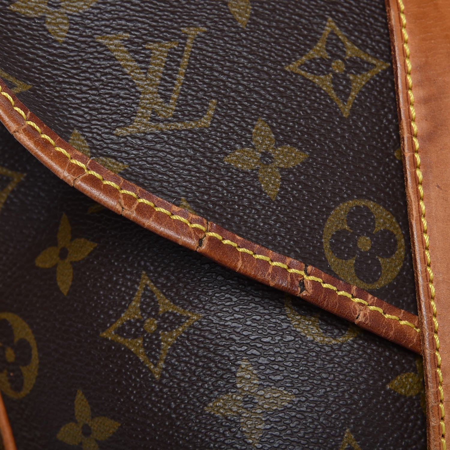 Louis Vuitton Monogram Saumur 43 10 of 30