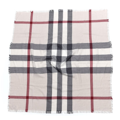 Burberry Merino Wool House Check Baby Blanket 3 of 7