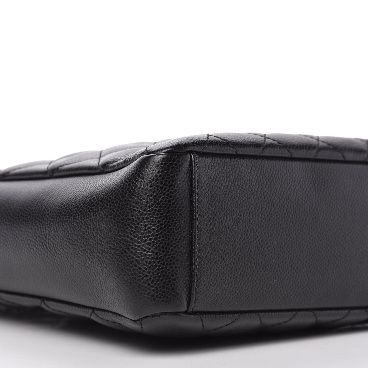 Caviar Quilted Petit Shopping Tote PST Black