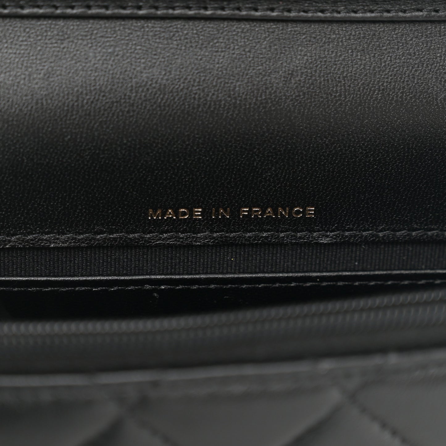 Lambskin Patent Calfskin Quilted Flap Phone Holder With Chain Black