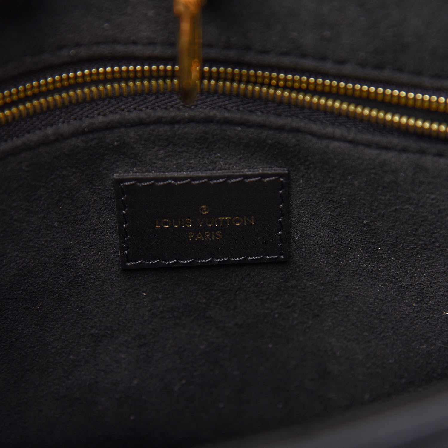 Louis Vuitton Empreinte Monogram Giant Onthego PM Black 6 of 11