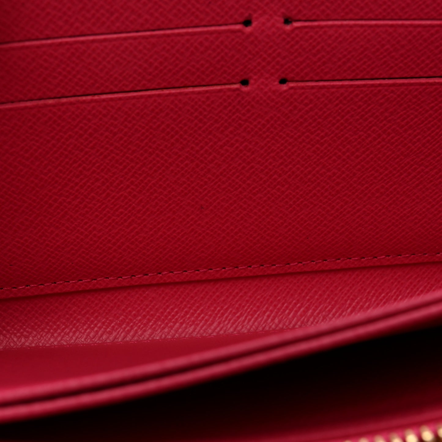 Monogram V Zippy Wallet Grenade