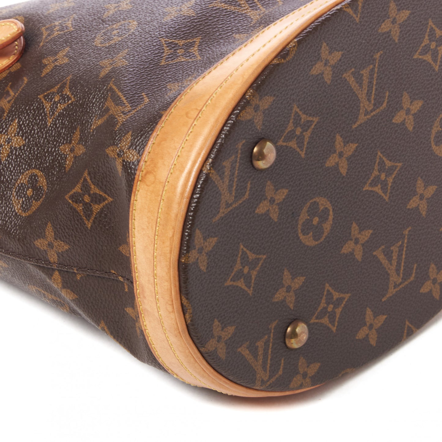 Monogram Petit Bucket 23