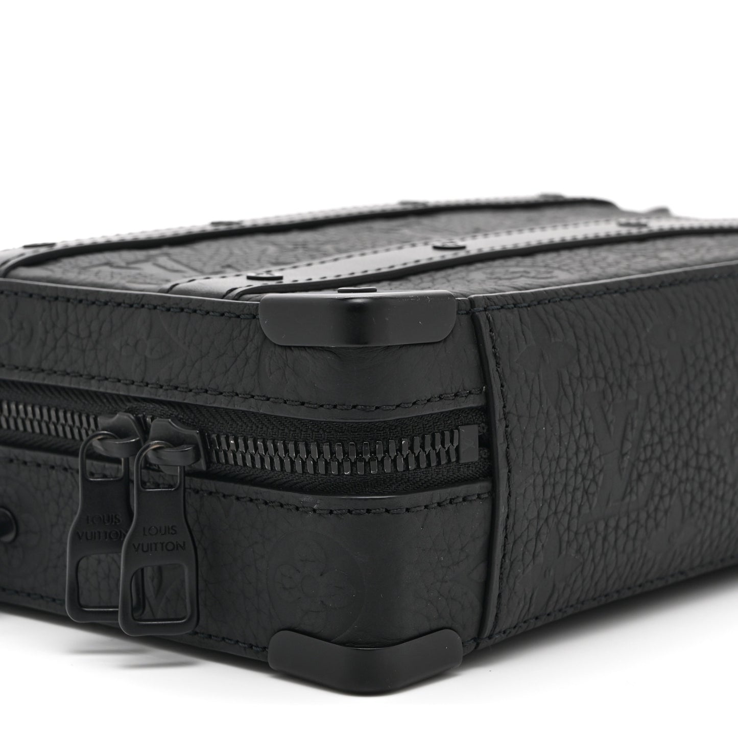 Taurillon Monogram Soft Trunk Black