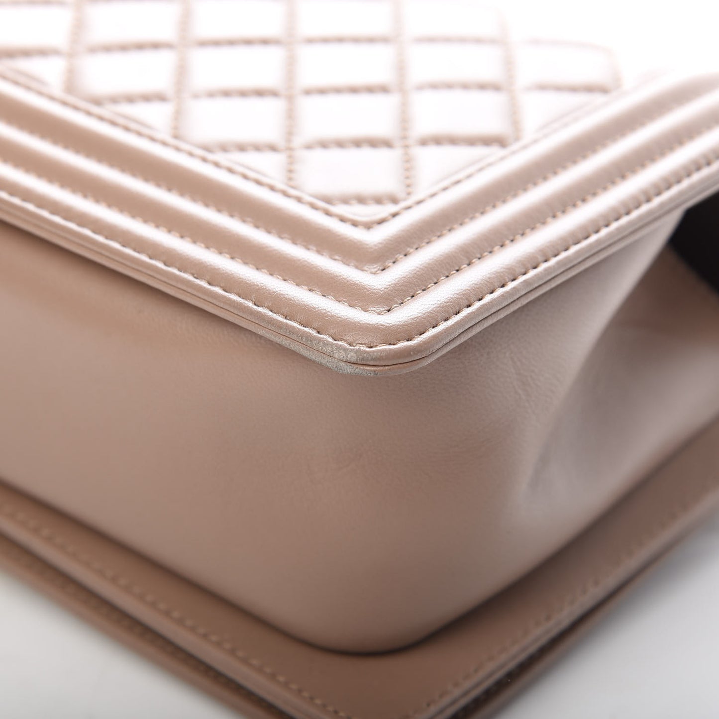 Lambskin Quilted Medium Boy Flap Beige