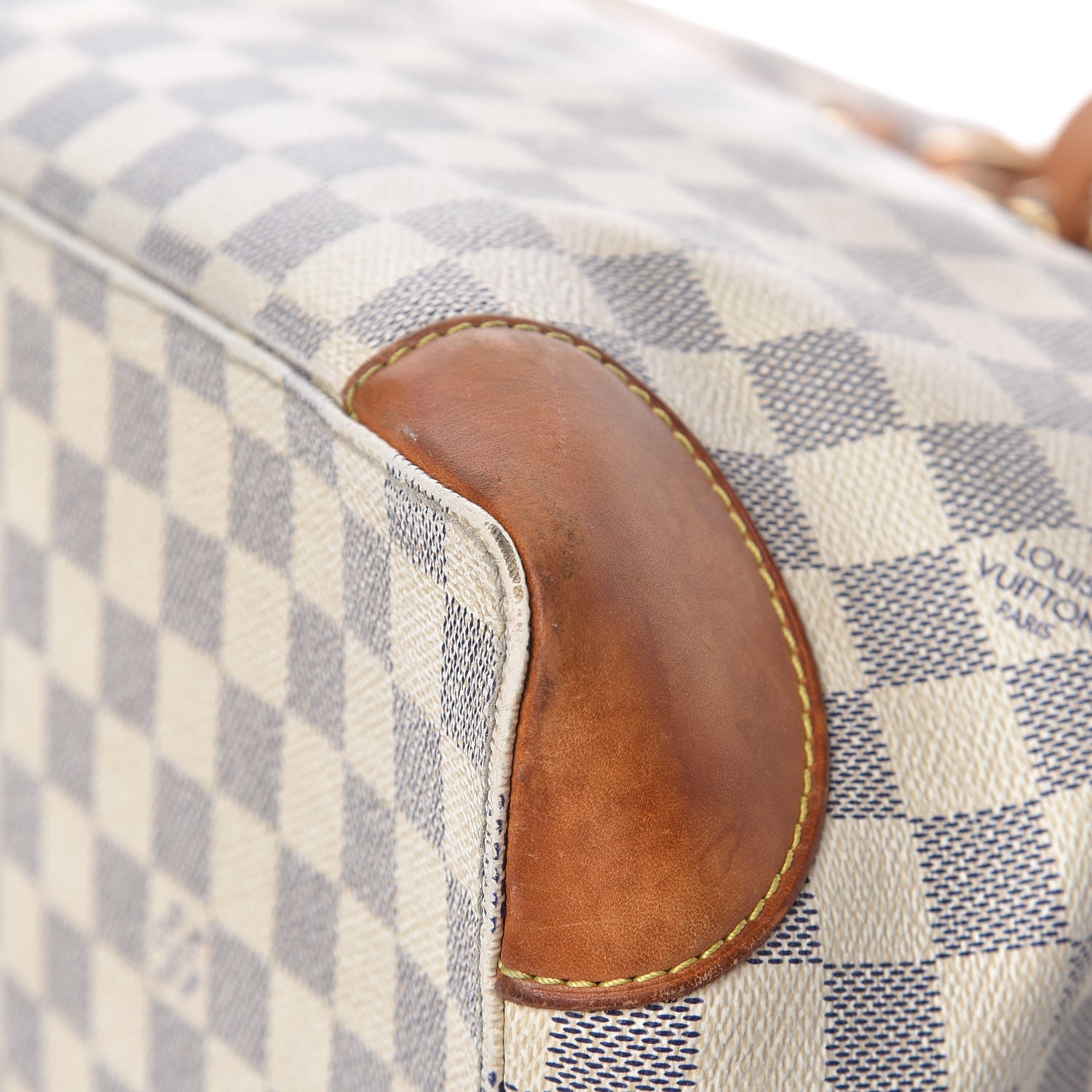 Louis Vuitton Damier Azur Hampstead MM 23 of 32